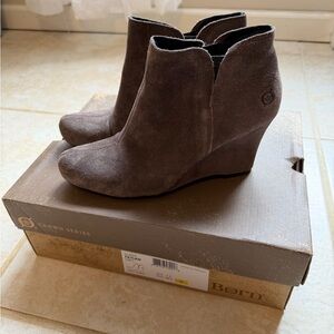Born Women's Suede Wedge Boots